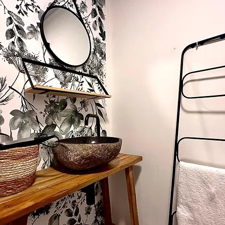 Meuse - Esc'appart * Hastiere-par-dela